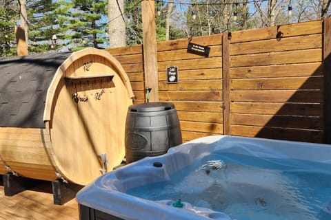 Traverse City Bungalow Spa Retreat | Adventure North Vacation Rentals | Soothing Spa, Exhilarating Cold, Sweat it out in the Barrel Sauna, Repeat!!