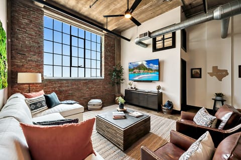 Great place for a family and friends movie night or to watch a big game! (75in)