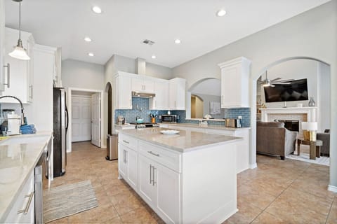 A kitchen perfect for preparing meals for the family!