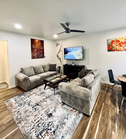 a quaint, charming and comfortable living-room suited for you  