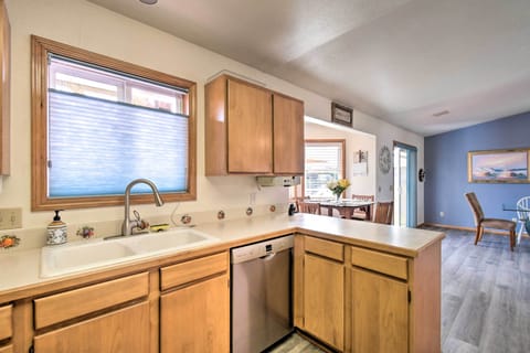 Kitchen | Fully Equipped