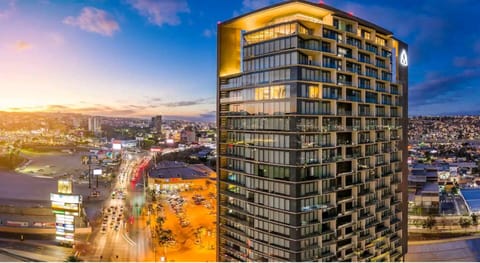 Luxurious high rise best city zone