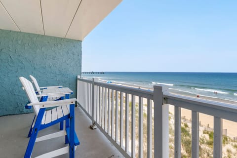 PVC308: PierView 308 | Private Oceanfront Balcony