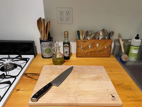Kitchen counter detail
