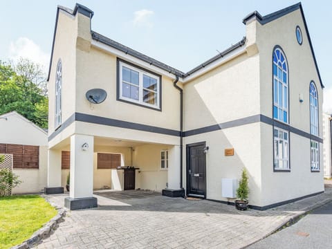 Exterior | Capel Y Ffynnon, Bryn Pydew