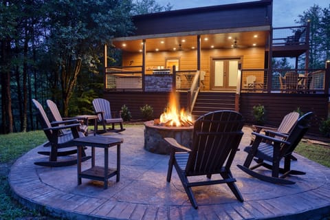 Spend the evenings relaxing with family and friends around the fire pit.