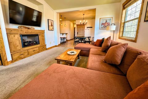Enjoy your time in Teton Valley staying in this beautiful condo — the perfect basecamp for any group!