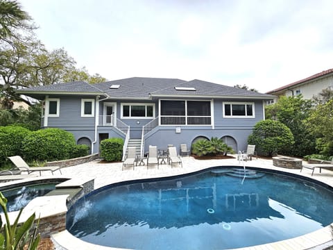 5 Ketch in Beautiful Palmetto Dunes