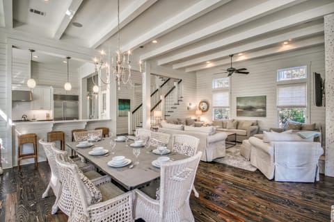 Dining Table for 8 Guests That Connects with the Kitchen and Living Room