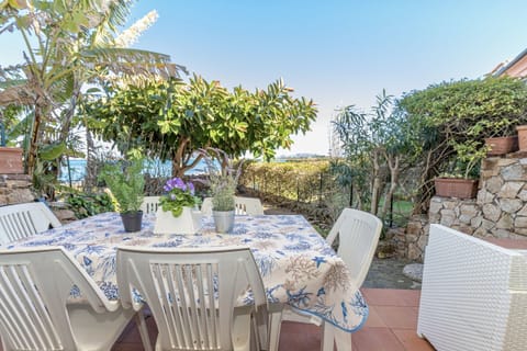 Veranda with sea view