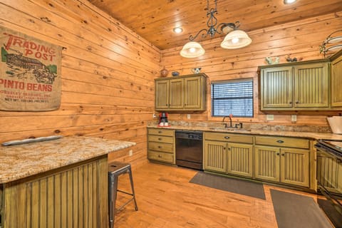 Kitchen | 1st Floor | Fully Equipped | Cooking Basics | Dishware/Flatware