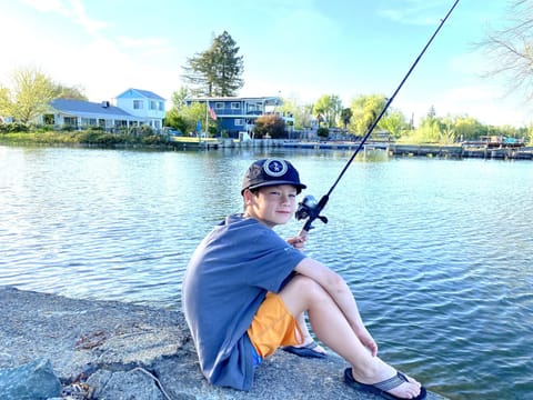 Escap'Inn @TheLake - Stay with us at our lakefront property, create lasting memories!