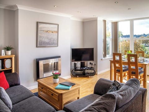 Living area | High Gables, Paignton