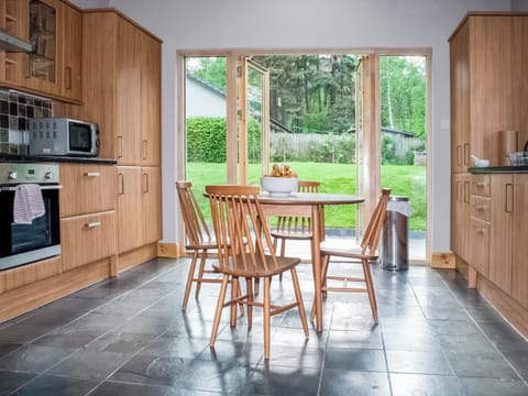 Kitchen/diner | Treetops, Newtonmore