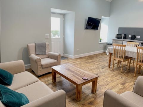 Open plan living space | Claunch - Galloway Farmstay, Newton Stewart