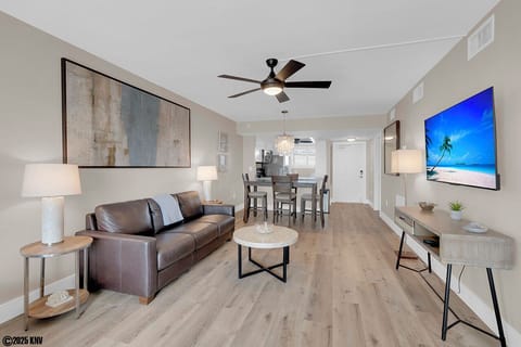 Open Living Space is sunlit filled and air conditioned