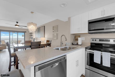 Gorgeous newly remodeled Kitchen