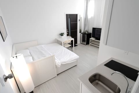 Cozy and well-lit space!