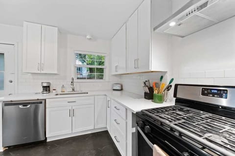 Kitchen - fully equipped for cooking needs