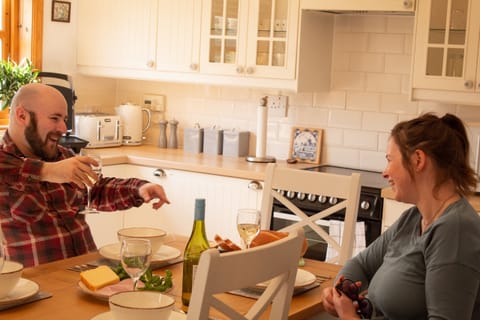 Relax in the country kitchen