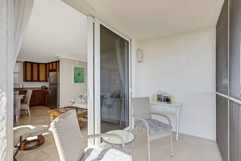 Enjoy this 10th floor balcony views.