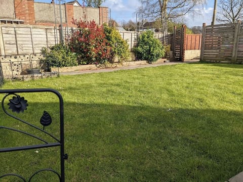 The garden is enclosed with a gate and lock on the inside for your privacy.  The lawn area is a safe space to play.