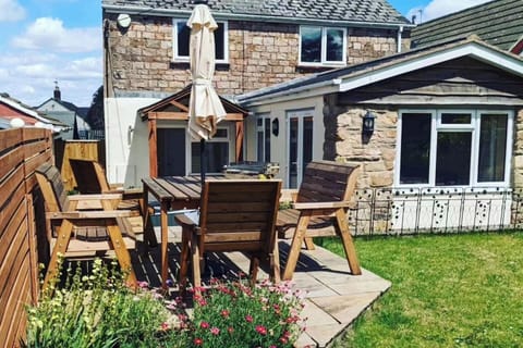 24 at St John's is a 200 year old miners cottage with lots of charm.Constructed in forest stone it has a cottage feel with a modern twist.  A home from home in a peaceful location with the forest, amenities and sought-after attractions close by