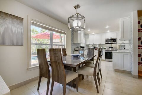 Dine together, laugh together, and feel right at home