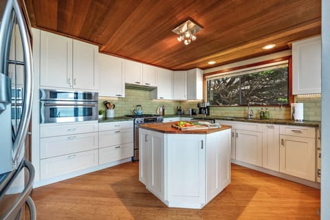 You will find the kitchen stocked with plenty of tools and supplies to create any meal.