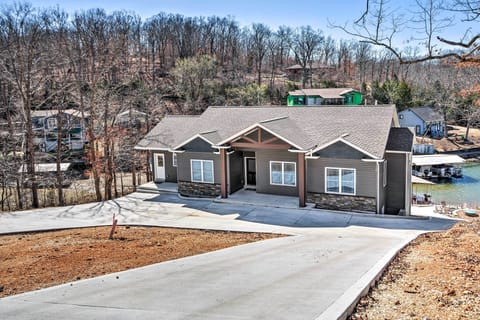 Rocky Mount Vacation Rental | 4BR | 2BA | 2,040 Sq Ft | 2 Steps to Enter