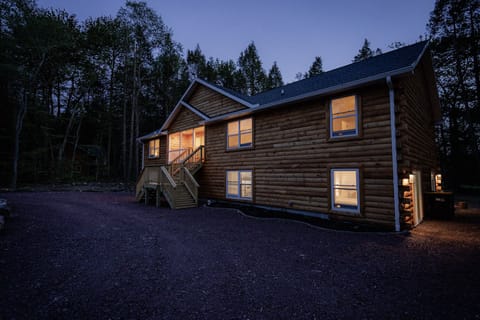 Nigh time shade - Front view