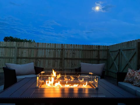 Fire Pit - Relax by the fire pit after a long day!