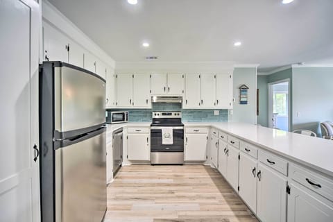 Kitchen | Keurig Coffee Maker