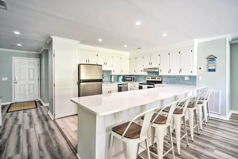 Kitchen | Pots & Pans