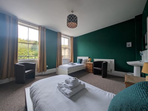 Dover Town Rooms, Twin First Floor Bedroom Number 6