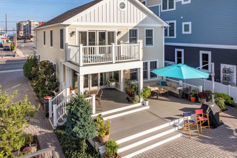 Ocean City Vacation Rental | 4BR | 3BA | 2,300 Sq Ft | Access Only by Stairs