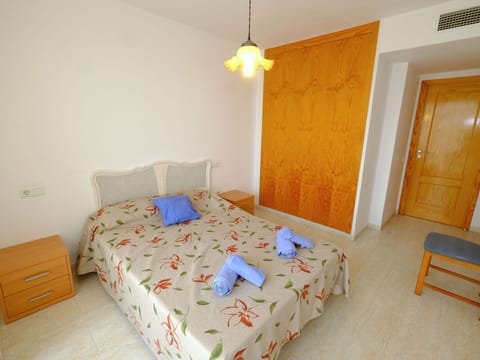 Furniture, Comfort, Building, Wood, Textile, Interior Design, House, Floor, Flooring
