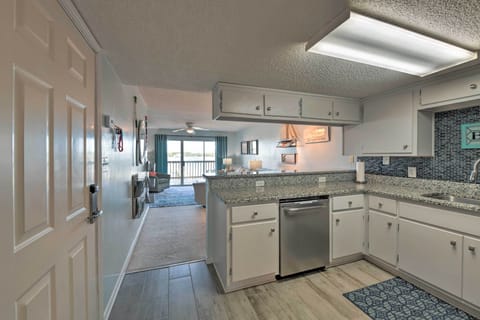 Kitchen | Drip Coffee Maker | Crockpot