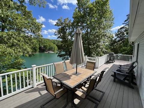 Top Deck with a View!