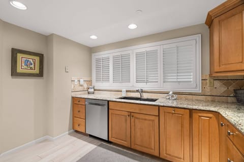 Kitchen Offers Plenty of Counter and Storage Space!