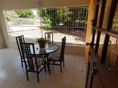 Outdoor dining