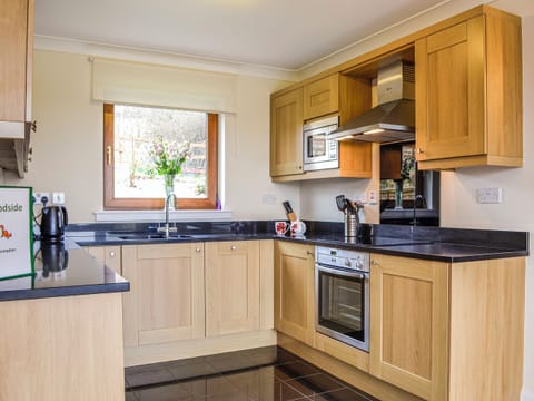 Kitchen | Woodside, Blairgowrie
