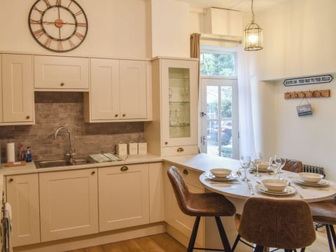 Kitchen area | Methera Cottage, Ambleside