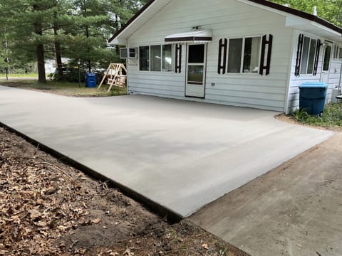 Plenty of parking for a boat trailer