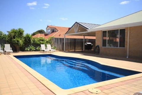 Large 10 meter pool