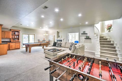 Game Room | Pool Table | Foosball | Smart TV | Wet Bar | Lower Level
