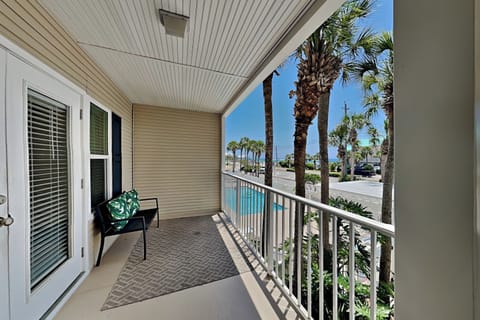 Welcome to Grand Caribbean (Destin) #210 East