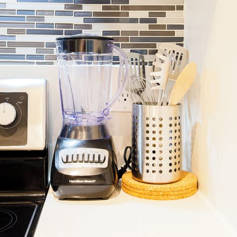 Mixer, rice cooker etc provided for your convenience 