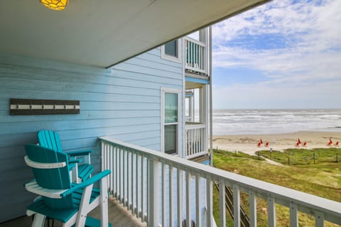 Welcome to Seascape 1206-Pineapple Paradise!