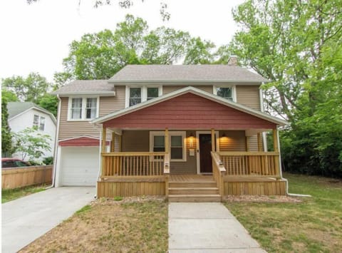 Welcome to Cy's Nest!